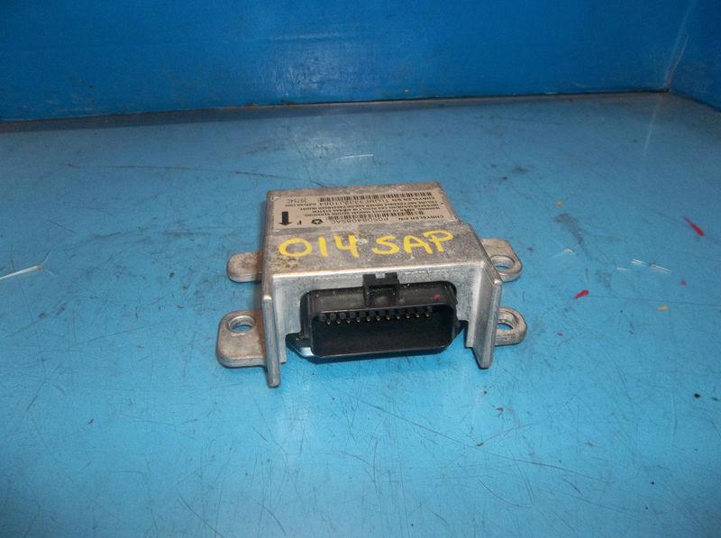 Dodge neon chassis brain box air bag module (rear console) id 5084085 03 04 05