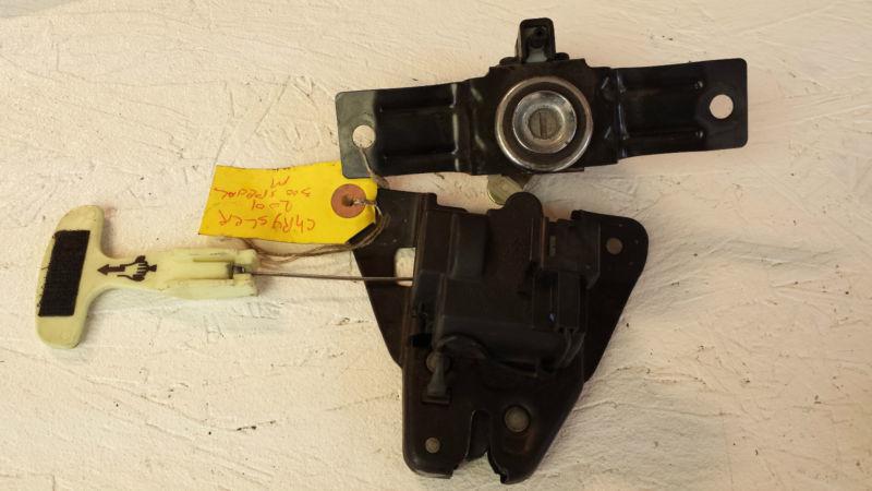 2001 chrysler 300m special rear trunk lid latch (fits 99-04)