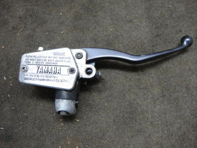 89 yamaha yx600 yx 600 radian front master cylinder brake, for parts only #34