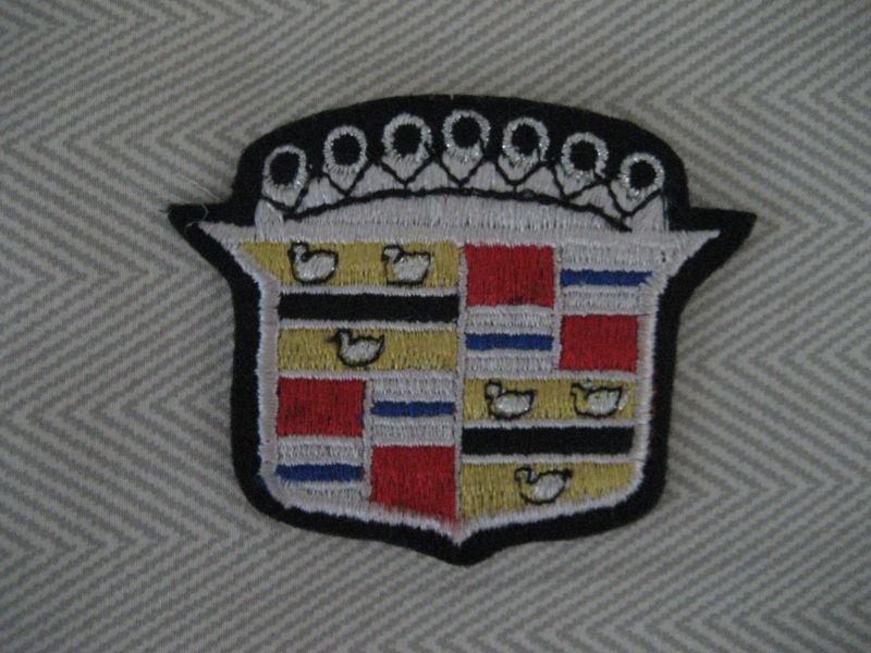 Vintage nos  accessory - cadillac service dept. employee patch - new condition