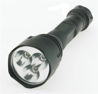 Smittybilt tr-8 high-powered led flashlight l-1408
