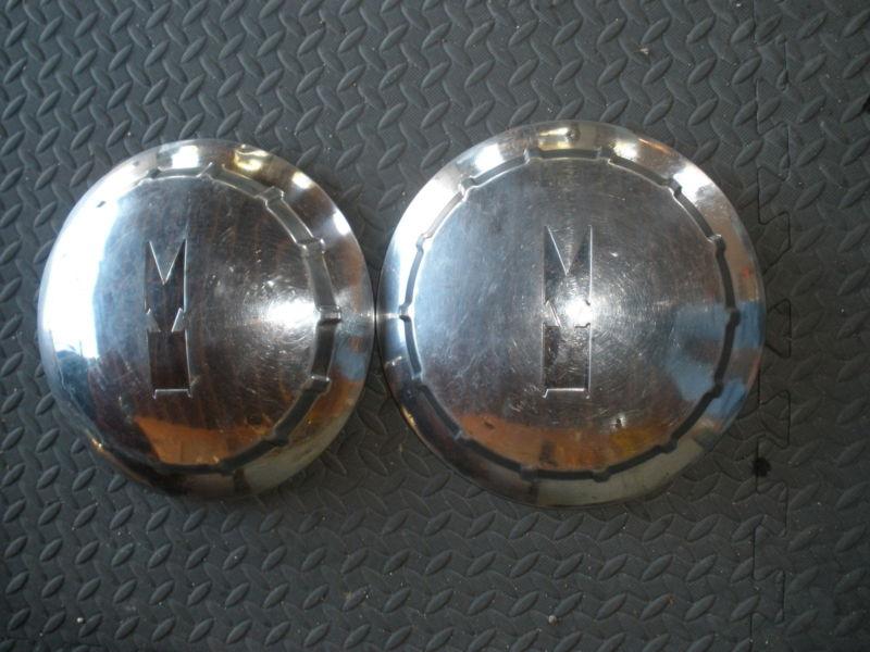 1952-54 kaiser hub caps 2 good original