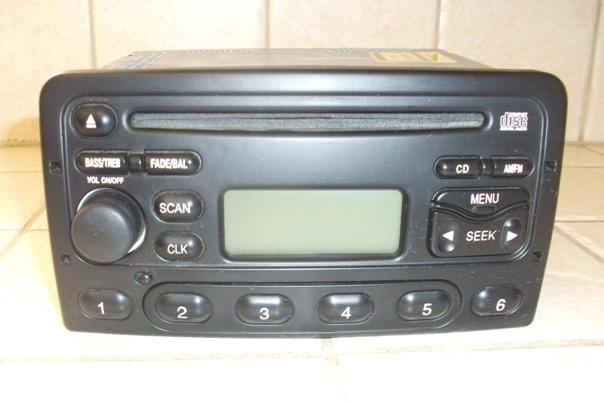Ford focus and mercury cougar 2000-04 cd player