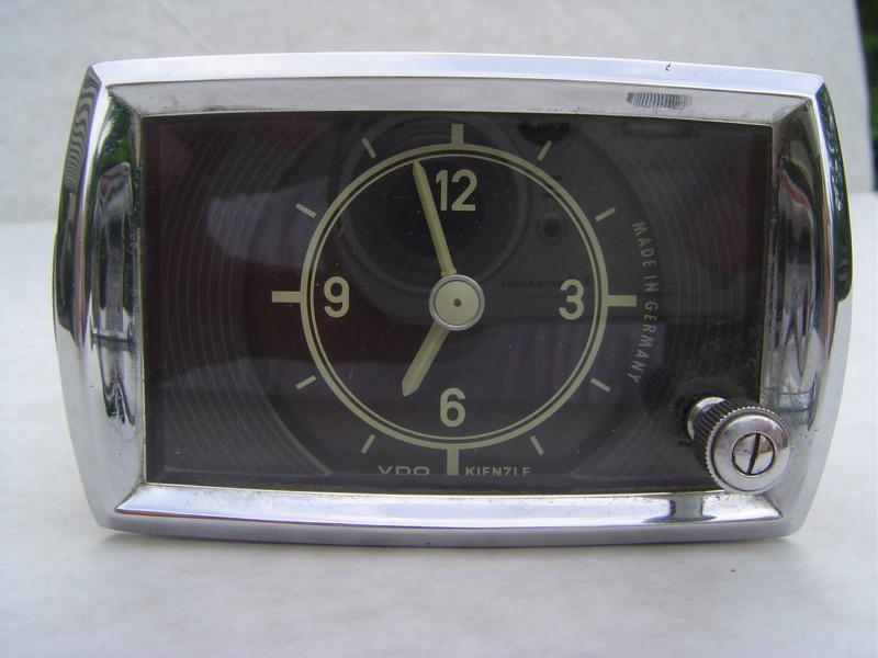 Mercedes benz  dash-clock  for the 50ees passenger cars