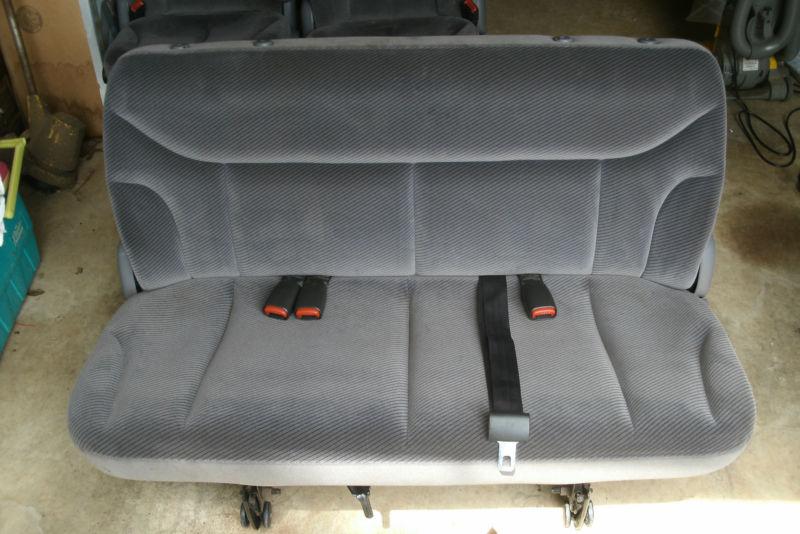 Dodge chrysler plymouth 3rd row bench easy-out roller system van seat