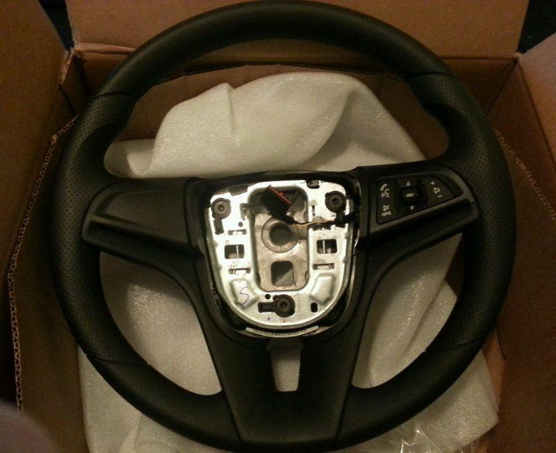 Chevrolet cruze steering wheel oem.  nib with free shipping! 
