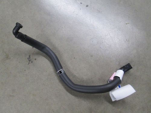 Ford oem pcv adapter tube assembly ys4z-6758-a factory w/ insulation 2000-2003