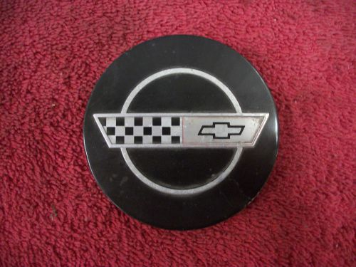 1984-85 corvette wheel center cap, used