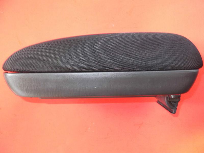 Center console armrest storage lid black fabric toyota corolla 03 04 05 06 07