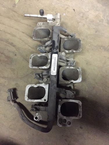 2007 cadillac cts 3.2  #6 intake manifold with fuel rails oem 12571079 12584312