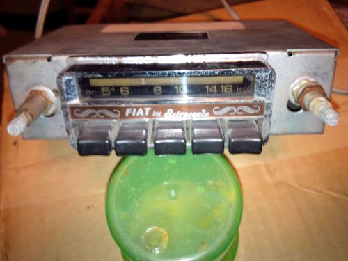Fiat astrosonic am pushbutton radio - vintage