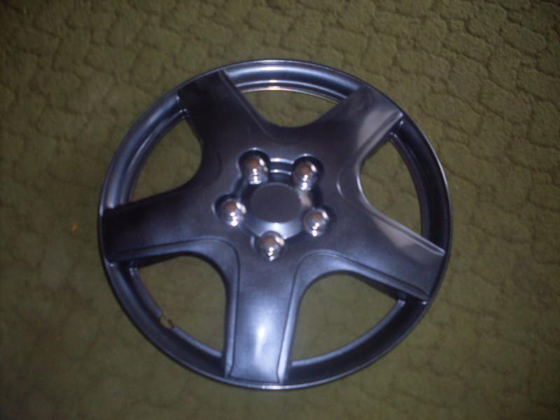 4 new wheel covers 14 inch size