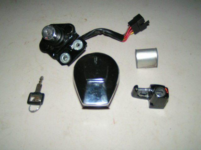 Honda super magna r. ignition/lock/gas cap ( honda,super,magna,vf800,c,cruiser )