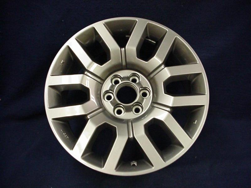 Nissan frontier 2013 18" 12 spoke argent (dark gray) alloy wheel - 1