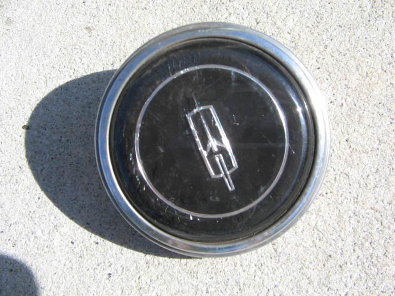 Horn button cap deluxe steering wheel 66 67 cutlass 442 1966 1967 black lucite