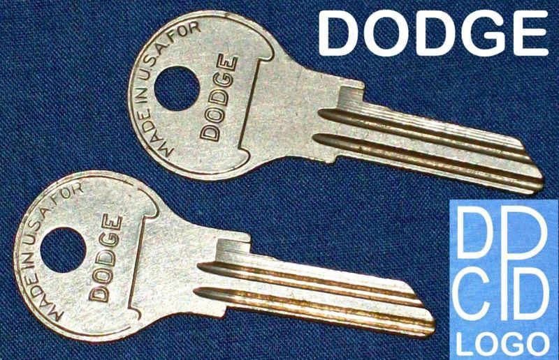 ✖2 vintage "dodge" brass key blanks ✖ door ignition dpcd logo b&s 82594 / o1199a