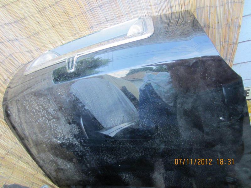 2005 lincoln town trunk lid black