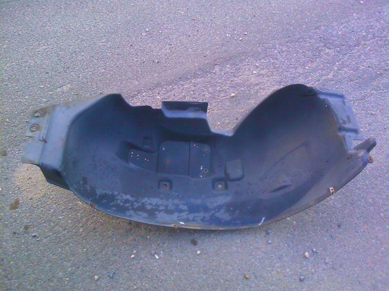 Ford explorer wheel well drivers side front