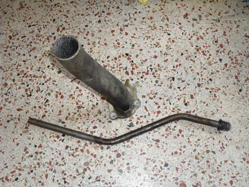 Honda bf 90 outboard exhaust tube and water tube 18330-zw1-000