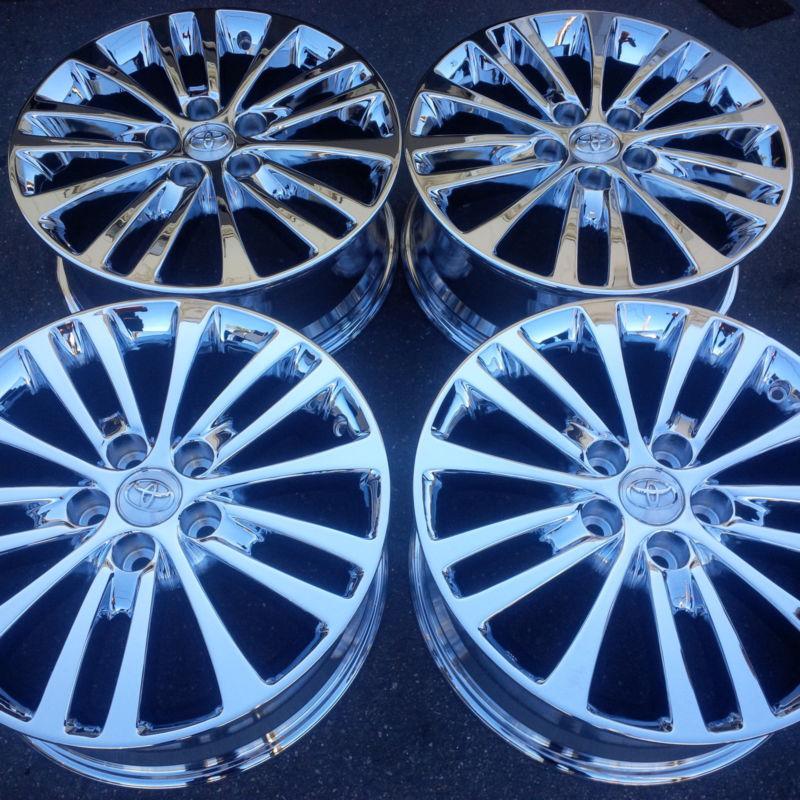 17"  toyota avalon factory brand new chrome wheels rims oem camry 2013 (2002 up)