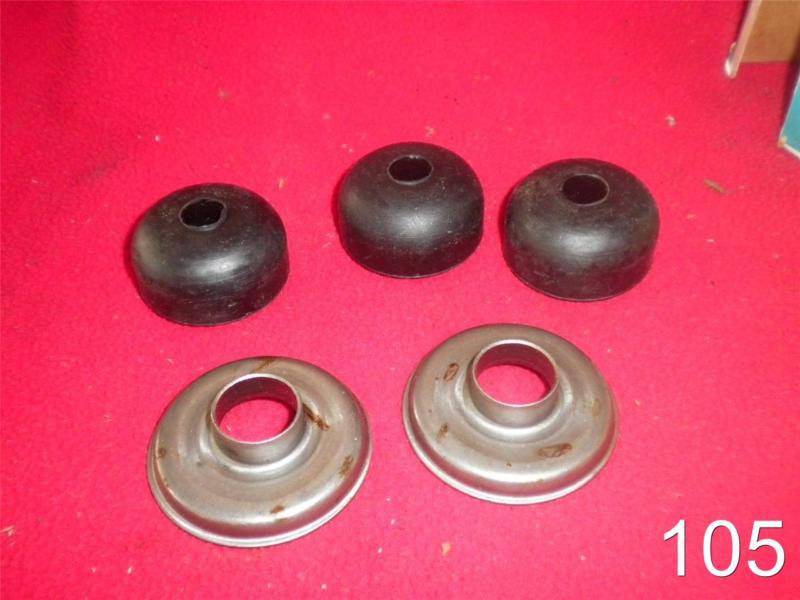 Nos 63-77 chevy corvette spring retainers + rubbbers