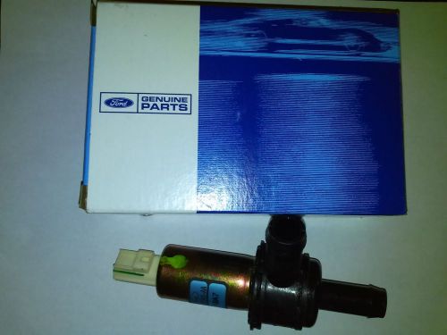 Ford charcoal canister vent solenoid 6r3z-9f945-aa