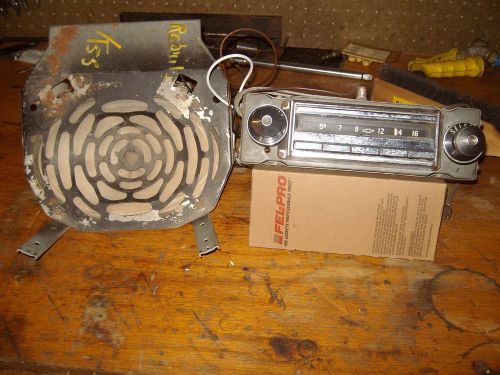 Original 1955  chevrolet  wonderbar radio with speaker unit
