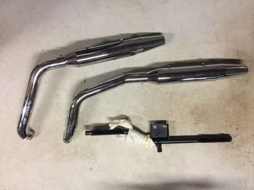 Genuine harley softail deluxe stock exhaust pipes headers mufflers heat shields