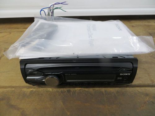 Sony cdx-gt25mpw m3 aux cd player radio in-dash unit with remote