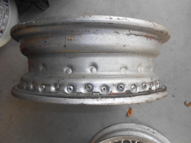 Austin healey, mga, triumph wire wheel 48  spoke nice but needs help 15 inch