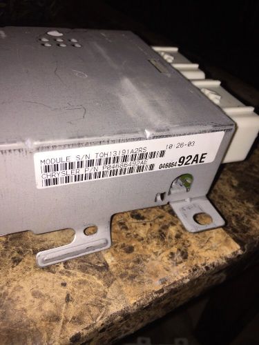 00 chrysler town &amp; country body control module 04686492ae