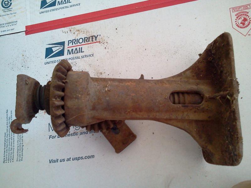 Antique collectible car / truck screw jack 1920s 1930s 1940s maybe model t