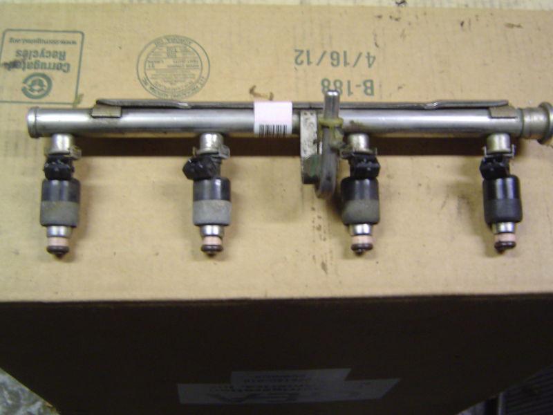 2000 saturn sl2 sw2 sc2 00 01 fuel injectors + rail 1.9 dohc 2001