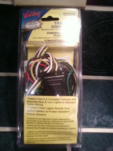 Wiring kit for toyota, honda,kia and more....with 5 amp circuit breaker look!!!