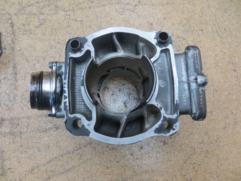Find 1986 86 TRX250R TRX250 TRX 250 250R Engine Cylinder Top End Jug