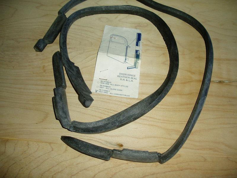1937-1940 ford door  hinge seal kit      78-701884/5-c    (open car only)