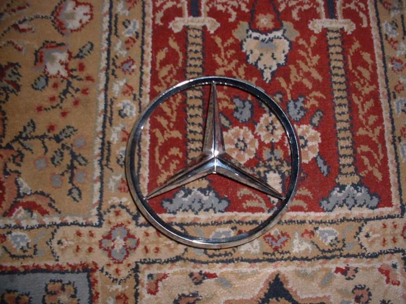 Mercedes benz fintail heckflosse w111 w112 coupe cabrio trunk star badge emblem