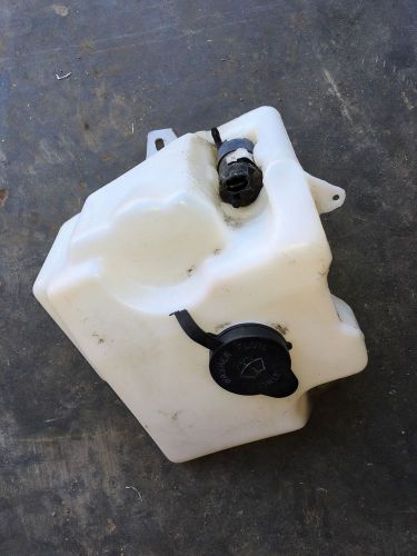 1992 camaro rs oem windshield washer reservoir and pump