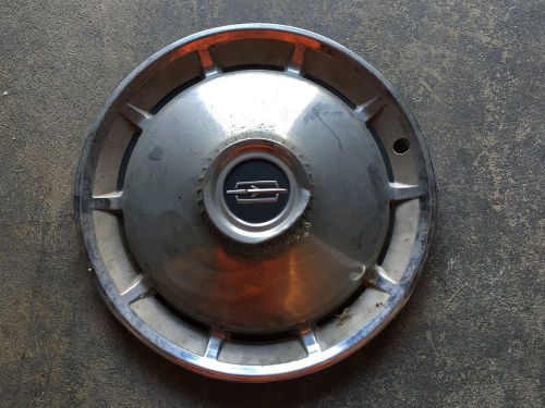 Vintage oldsmobile hubcap