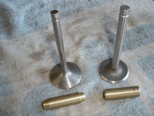 Velocette intake and exhaust valves with guides
