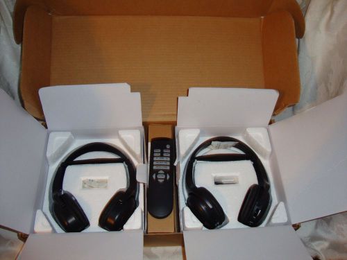 Set of clv-ap2000r wireless headphones for vehicles 04685936ae and remote