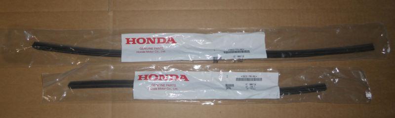 2008 to 2011 honda accord sedan oem factory wiper blade inserts - set of 2