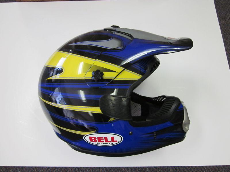 Bell motocross helmet dot approved size small
