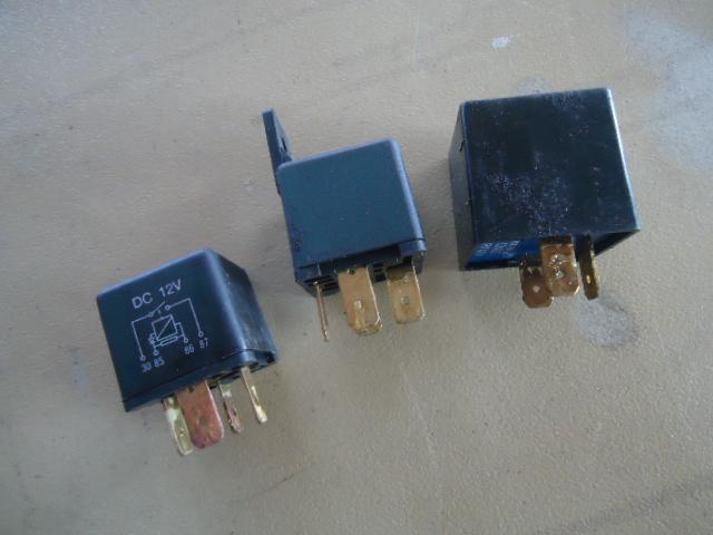 2001 triumph tt 600 three 3 relays switch diode fuse