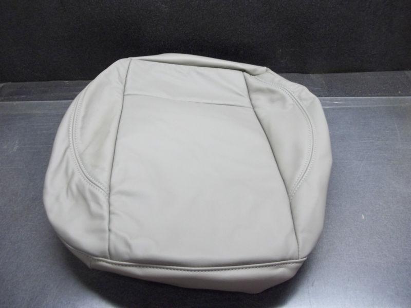 New genuine nissan 87320-7b121 seat cover