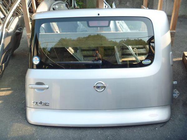 Nissan cube 2002 back door assembly [0315800]