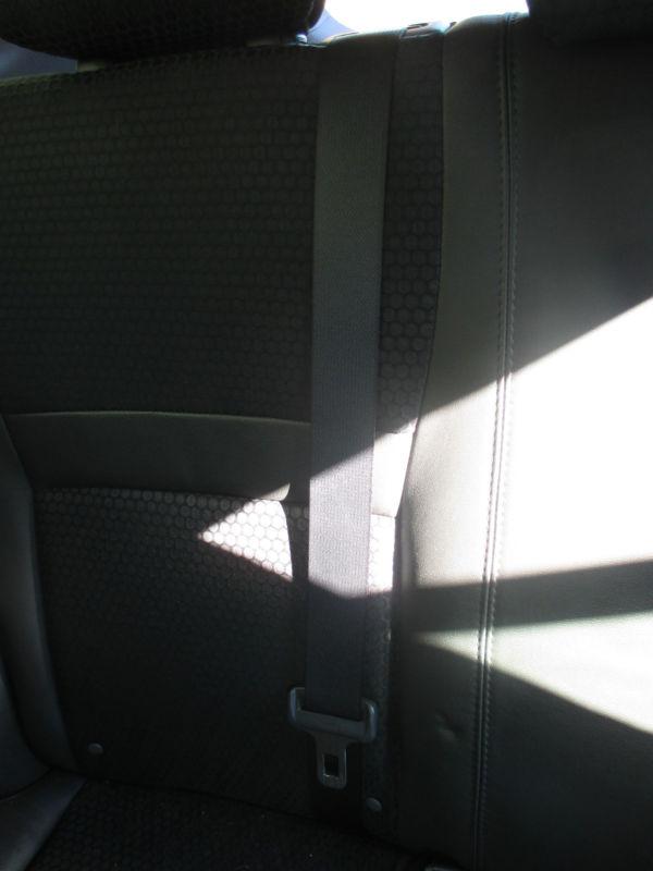 09 2009 pontiac vibe gt center rear seat belt seatbelt retractor black oem#2276