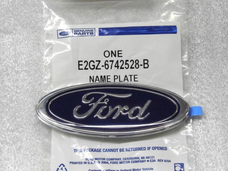 1985 1986 ford mustang grille emblem medallion name plate new oem e2gz 6742528 b