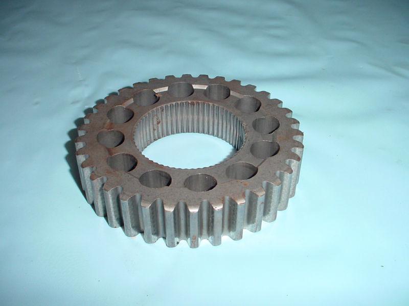243 c gm chevy transfer case output / drive sprocket