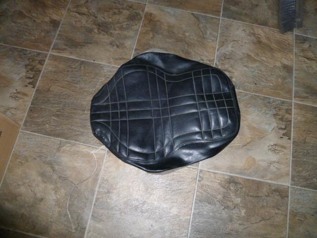 Honda used atc185 atc200 atc 185 200 80-83 seat cover black (easy fix rusty pan)